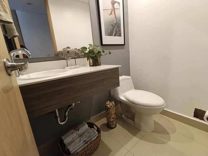 Apartamento de 3 alcobas en arriendo en Loma Del Escobero, Envigado, 134 m² · foto 6 de 19