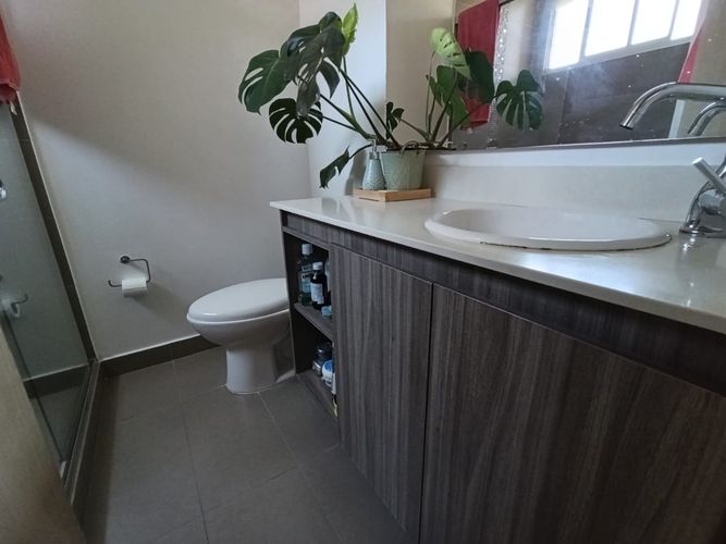 Apartamento de 3 alcobas en arriendo en Loma Del Escobero, Envigado, 134 m² · foto 12 de 19