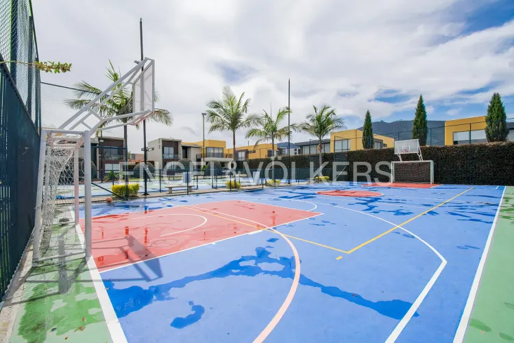 Casa de 4 alcobas en venta en Pueblo Viejo, Cota, 315 m² · foto 20 de 20