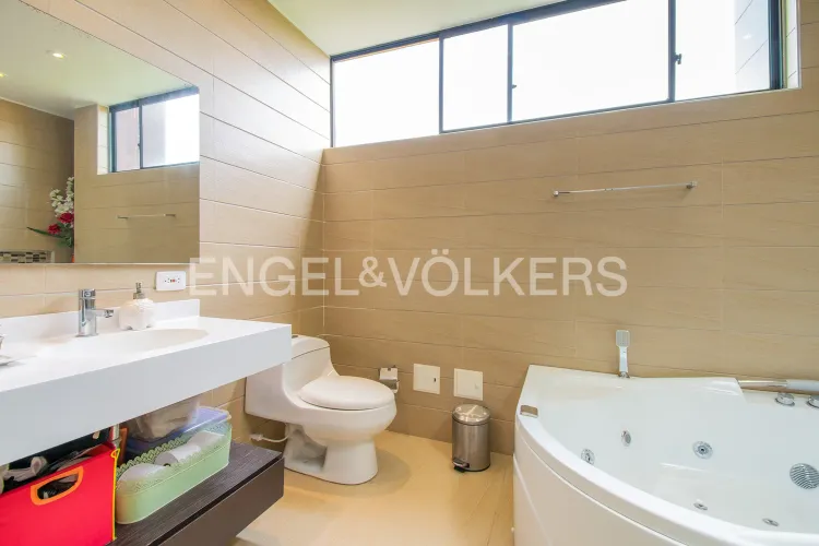 Casa de 4 alcobas en venta en Pueblo Viejo, Cota, 315 m² · foto 14 de 20