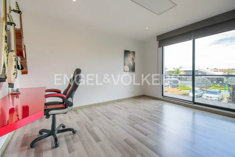 Casa de 4 alcobas en venta en Pueblo Viejo, Cota, 315 m² · foto 7 de 20