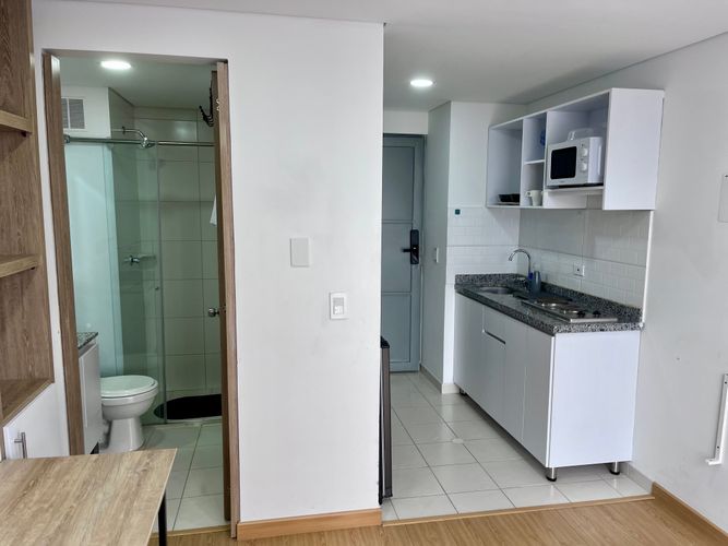 Apartamento de 1 alcoba en venta en El Recuerdo, Bogotá, 18 m² · foto 5 de 15