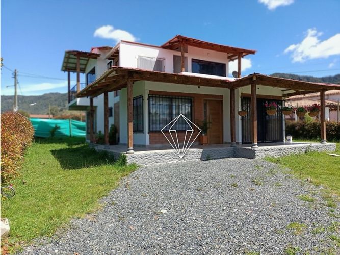 Finca en venta en Campo Alegre, El Carmen de Viboral, 170 m² · foto 2 de 22