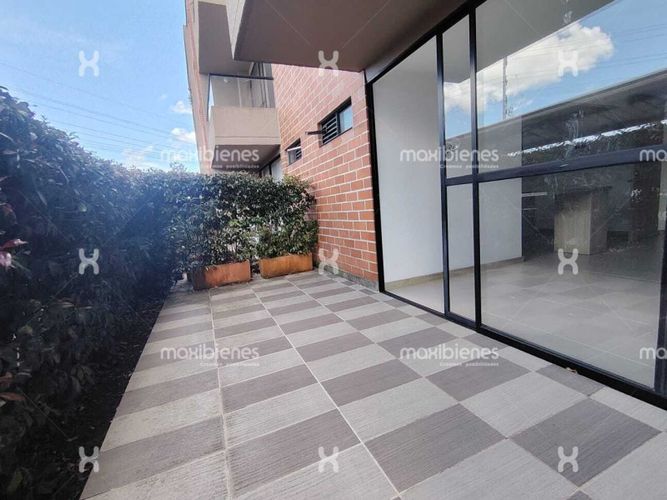 Apartamento de 3 alcobas en venta en Lomitas, La Ceja, 70 m² · foto 4 de 15