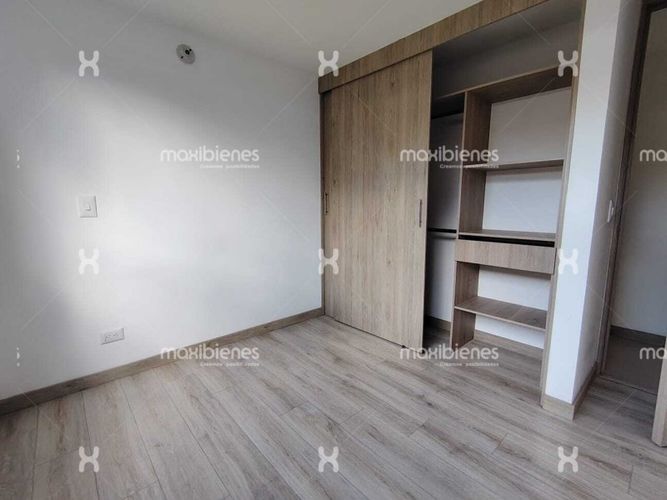 Apartamento de 3 alcobas en venta en Lomitas, La Ceja, 70 m² · foto 6 de 15