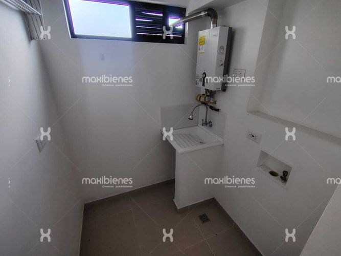 Apartamento de 3 alcobas en venta en Lomitas, La Ceja, 70 m² · foto 14 de 15