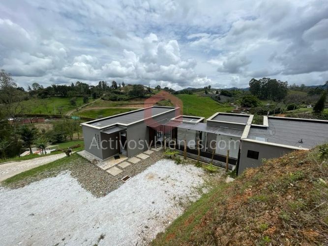 Casa de 3 alcobas en venta en Quirama, El Carmen de Viboral · foto 5 de 17