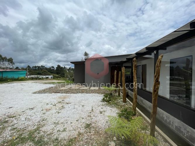 Casa de 3 alcobas en venta en Quirama, El Carmen de Viboral · foto 9 de 17