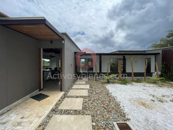 Casa de 3 alcobas en venta en Quirama, El Carmen de Viboral · foto 10 de 17