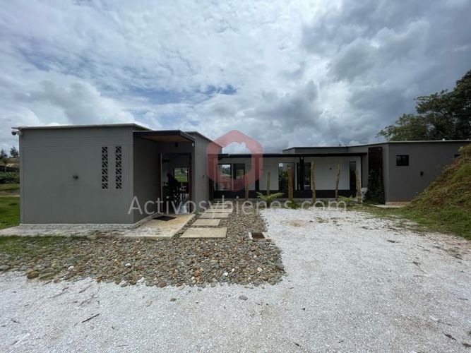 Casa de 3 alcobas en venta en Quirama, El Carmen de Viboral · foto 11 de 17