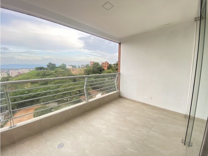 Apartamento de 3 alcobas en venta en Menga, Cali, 250 m² · foto 19 de 22