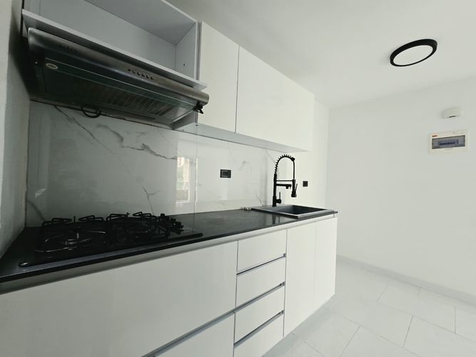 Apartamento de 3 alcobas en venta en Belén, Medellín, 82 m² · foto 7 de 18