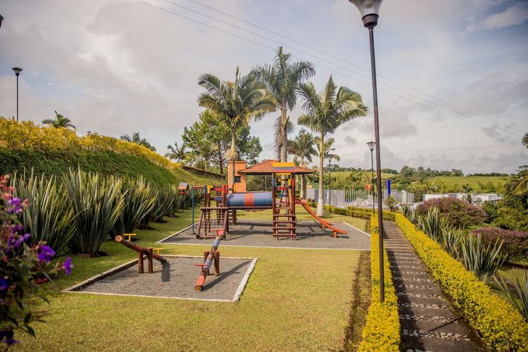 Casa de 4 alcobas en venta en Tribunas Corcega, Pereira, 1874 m² · foto 13 de 14
