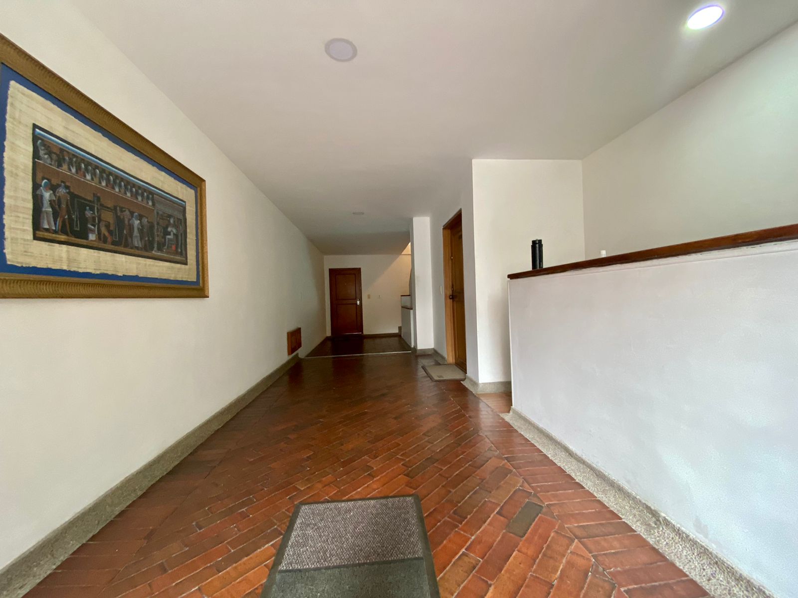 Apartamento en venta en Los Rosales, Bogotá · foto 3 de 10
