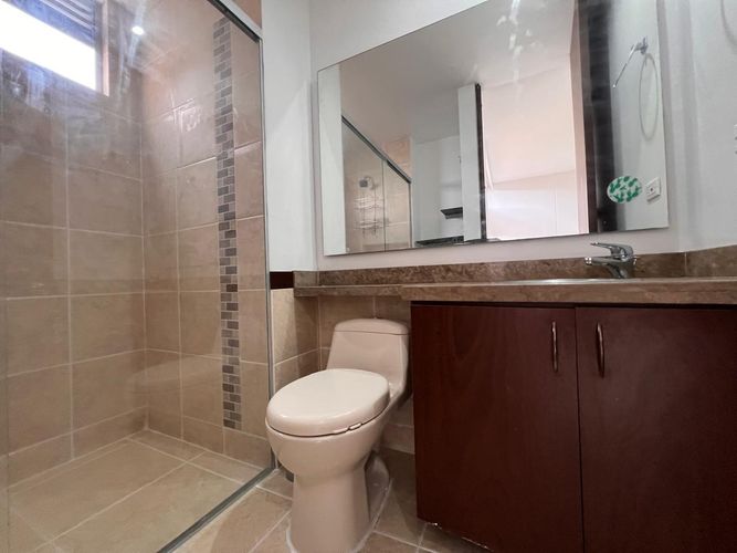 Apartamento de 3 alcobas en arriendo en El Poblado, Medellín, 89 m² · foto 14 de 14