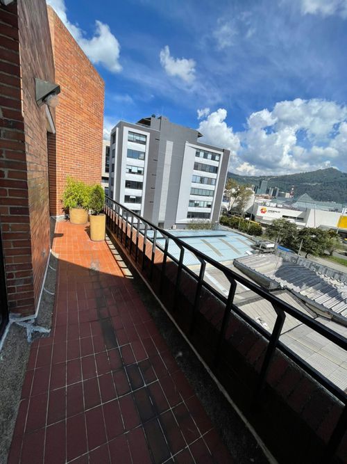 Apartamento de 4 alcobas en venta en La Carolina, Bogotá, 280 m² · foto 18 de 24