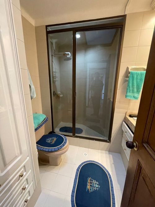 Apartamento de 4 alcobas en venta en La Carolina, Bogotá, 280 m² · foto 22 de 24