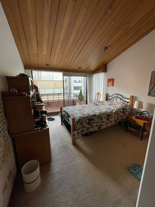 Apartamento de 4 alcobas en venta en La Carolina, Bogotá, 280 m² · foto 23 de 24