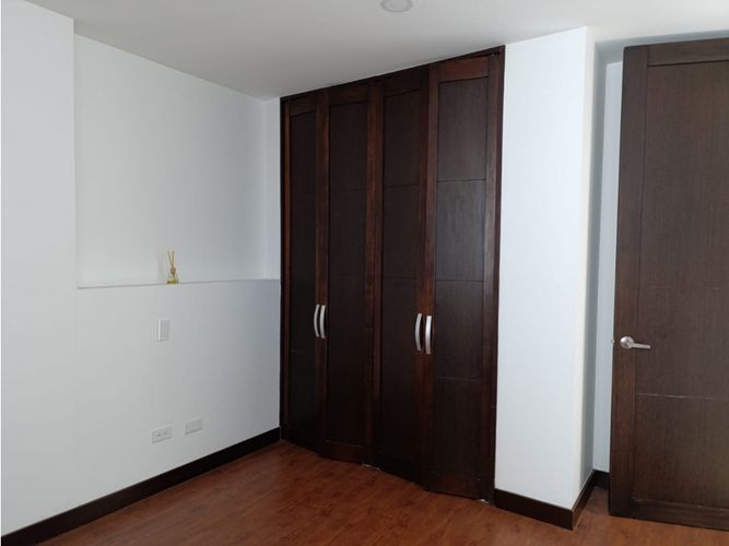 Apartamento de 3 alcobas en venta en Aves Maria, Sabaneta, 121 m² · foto 7 de 14