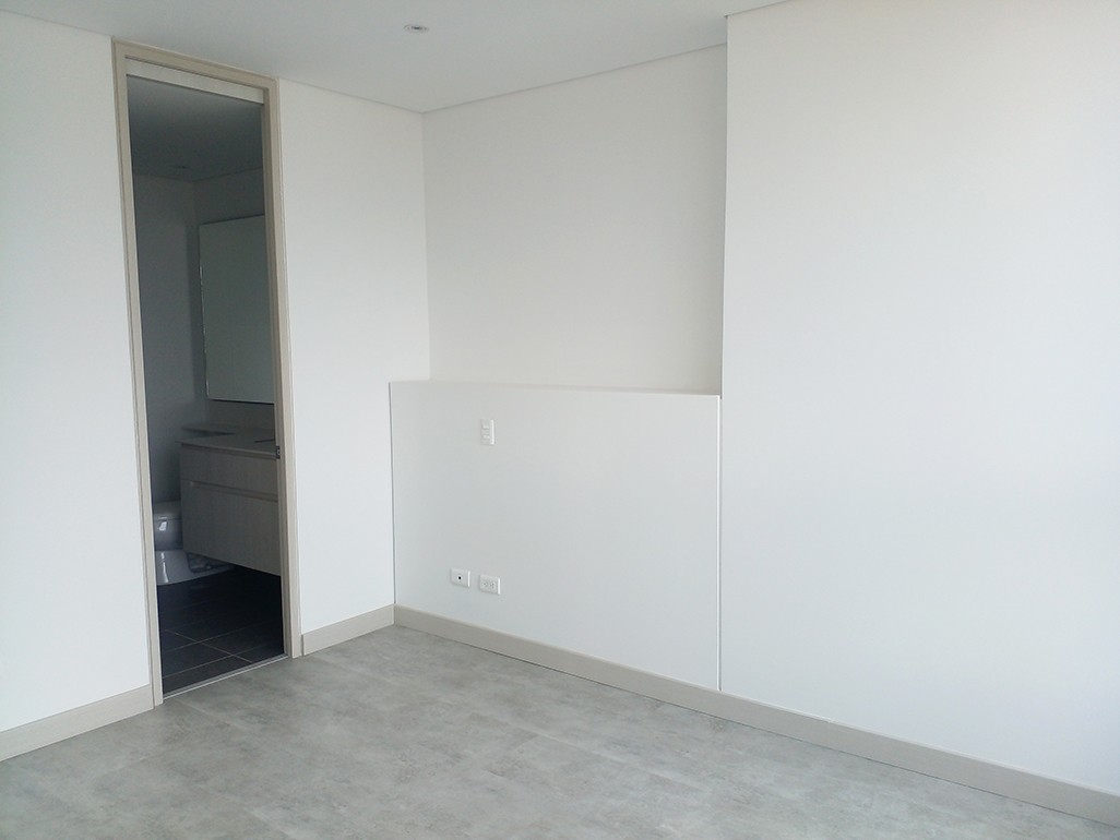 Apartamento en arriendo en El Poblado, Medellín · foto 6 de 11