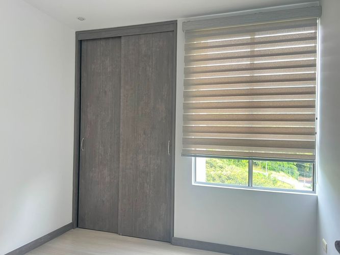 Apartamento de 2 alcobas en arriendo en Camino Verde, Envigado, 68 m² · foto 8 de 14