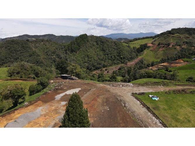 Lote en venta en Llanadas, La Ceja, 1500 m² · foto 6 de 10