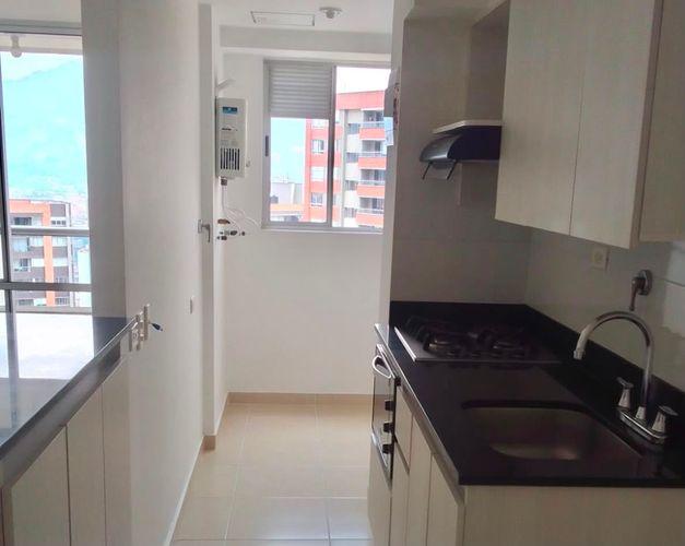 Apartamento de 3 alcobas en venta en Entreamigos, Sabaneta, 62 m² · foto 6 de 22