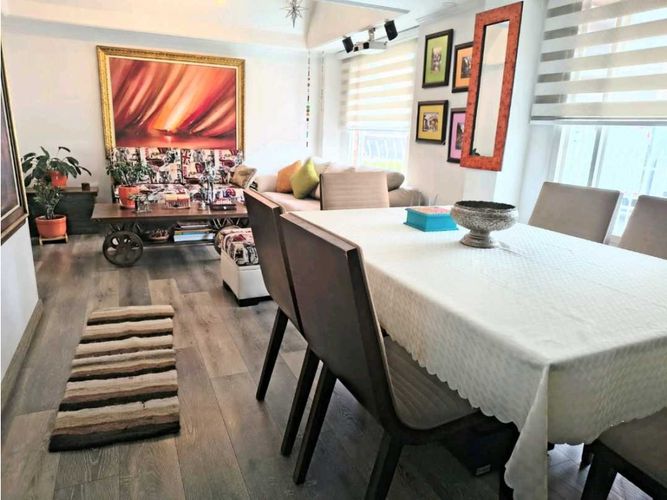 Casa en venta en Cedritos, Bogotá · foto 3 de 24