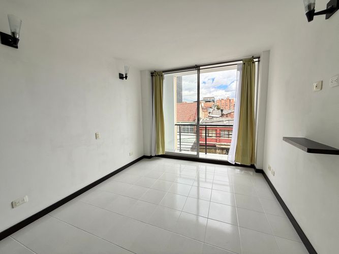 Apartaestudio en venta en San Luis, Bogotá, 24 m² · foto 3 de 13