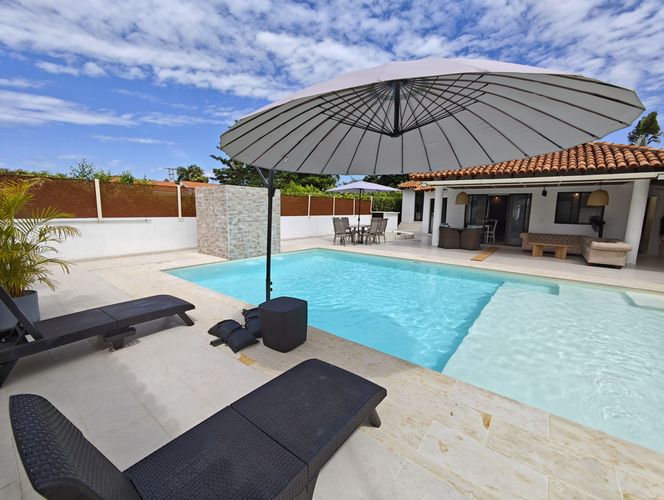Casa de 3 alcobas en venta en Ricaurte, 438 m² · foto 4 de 24