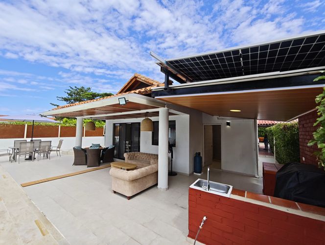 Casa de 3 alcobas en venta en Ricaurte, 438 m² · foto 7 de 24