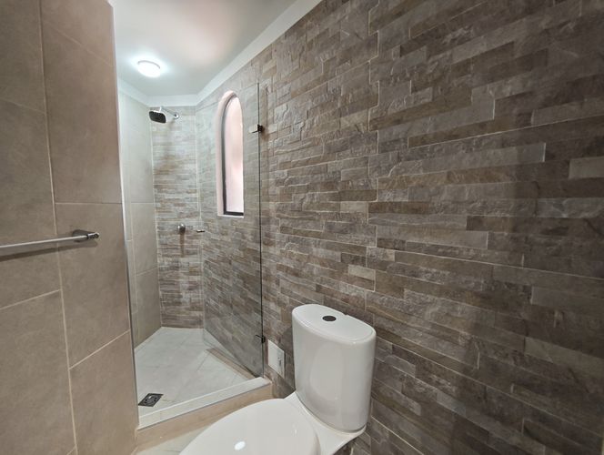 Casa de 3 alcobas en venta en Ricaurte, 438 m² · foto 17 de 24