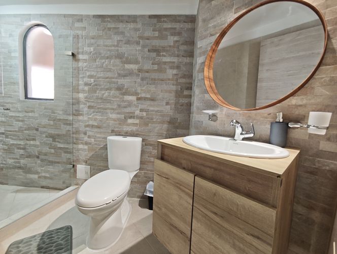 Casa de 3 alcobas en venta en Ricaurte, 438 m² · foto 19 de 24