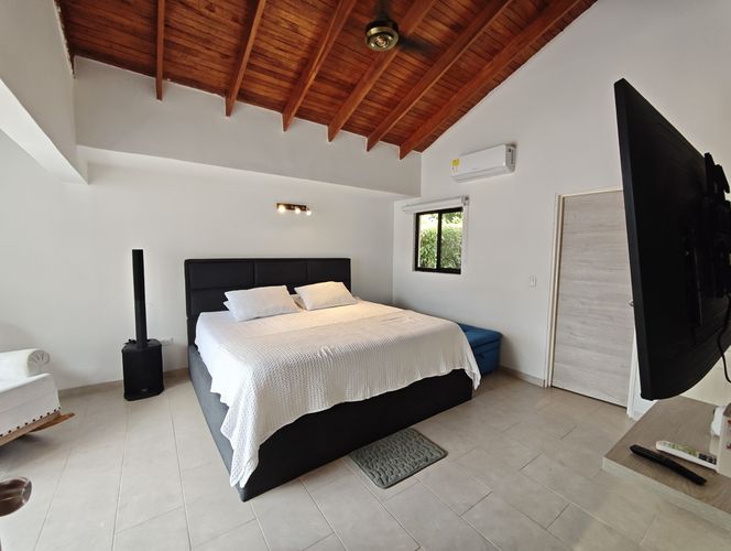 Casa de 3 alcobas en venta en Ricaurte, 438 m² · foto 22 de 24