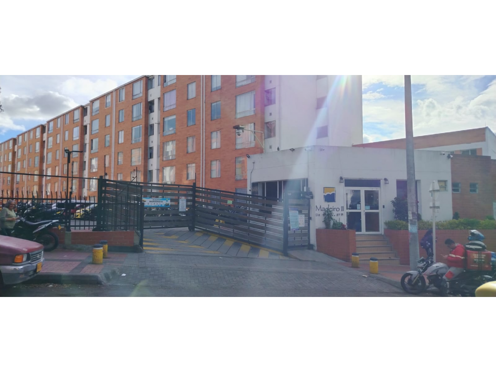 Apartamento en venta en Jorge Uribe Botero, Bogotá · foto 16 de 24