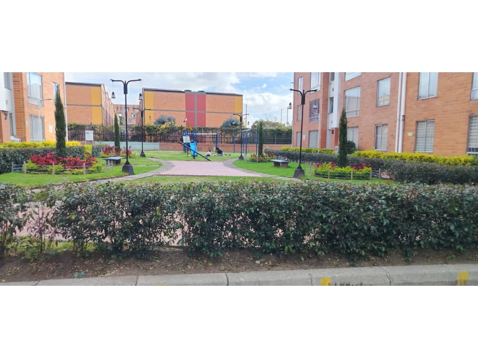 Apartamento en venta en Jorge Uribe Botero, Bogotá · foto 21 de 24