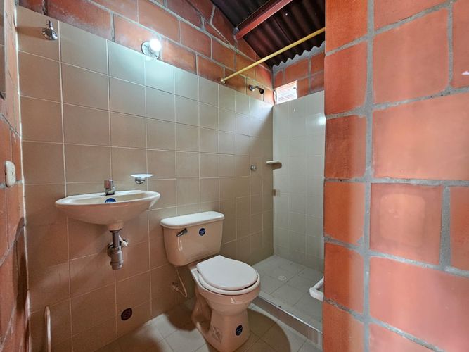Casa de 2 alcobas en arriendo en El Carmelo, Candelaria, 70 m² · foto 11 de 16