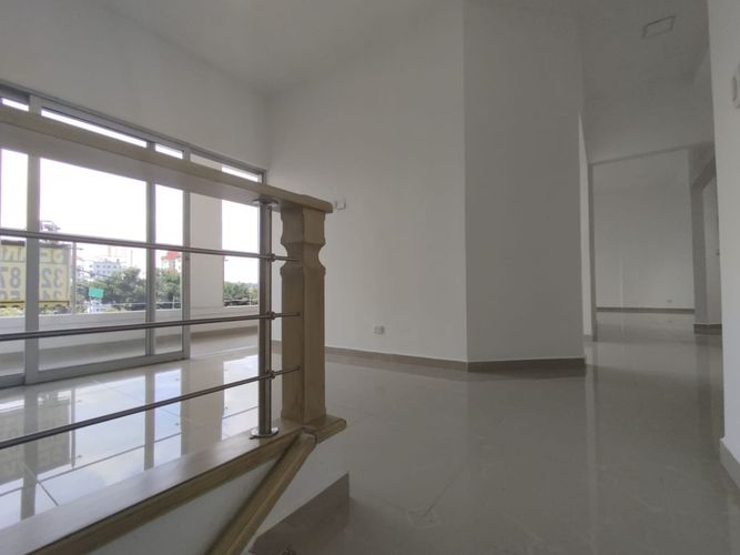 Local en arriendo en Pinares, Pereira, 150 m² · foto 2 de 17