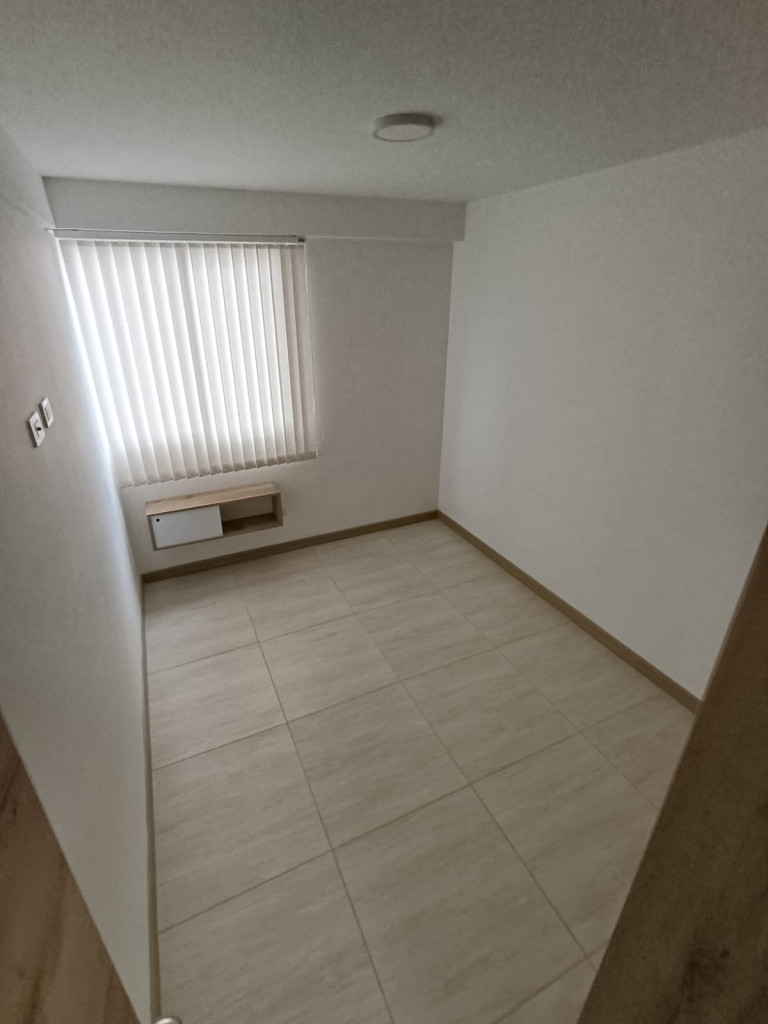 Apartamento en venta en Sector Galeria Central, Pereira · foto 13 de 23