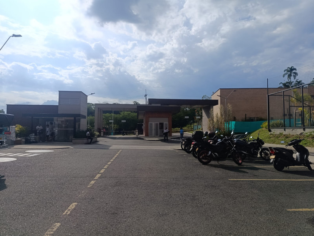 Apartamento en venta en Sector Galeria Central, Pereira · foto 23 de 23