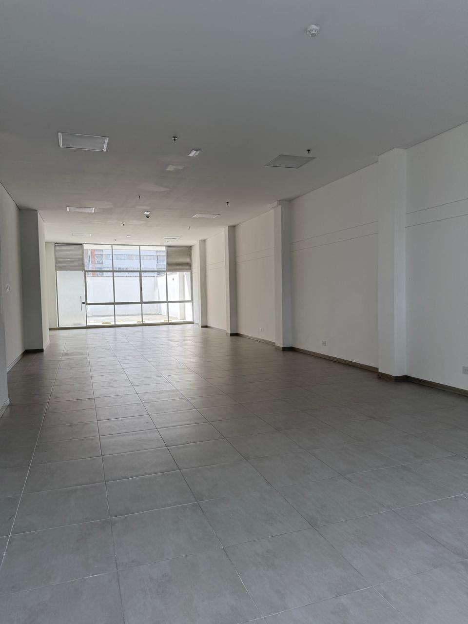 Retail space for rent in Los alamos, Pereira