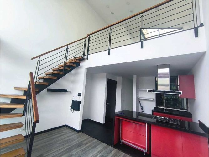 Apartamento en venta en Pardo Rubio, Bogotá · foto 2 de 24