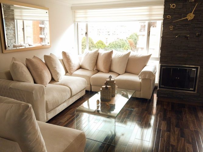 Apartamento de 3 alcobas en venta en Colina Campestre, Bogotá, 124 m² · foto 2 de 24