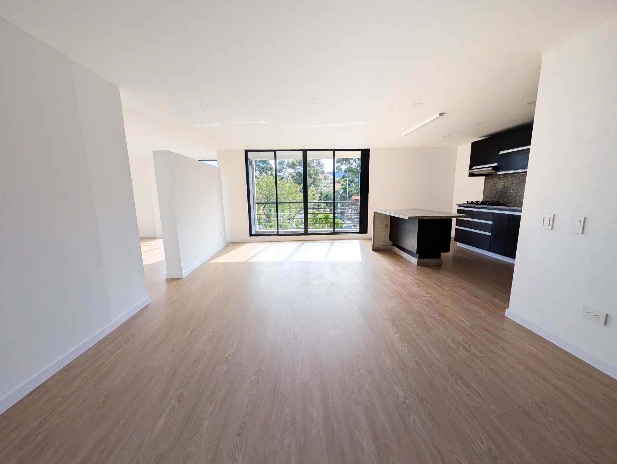 Apartamento en venta en Alhambra, Bogotá · foto 3 de 11
