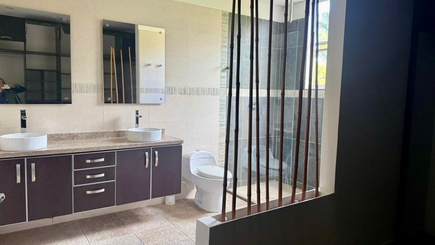 Casa de 7 alcobas en venta en Apiay, Villavicencio, 450 m² · foto 14 de 21