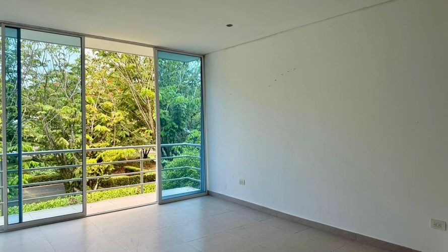 Casa de 7 alcobas en venta en Apiay, Villavicencio, 450 m² · foto 17 de 21