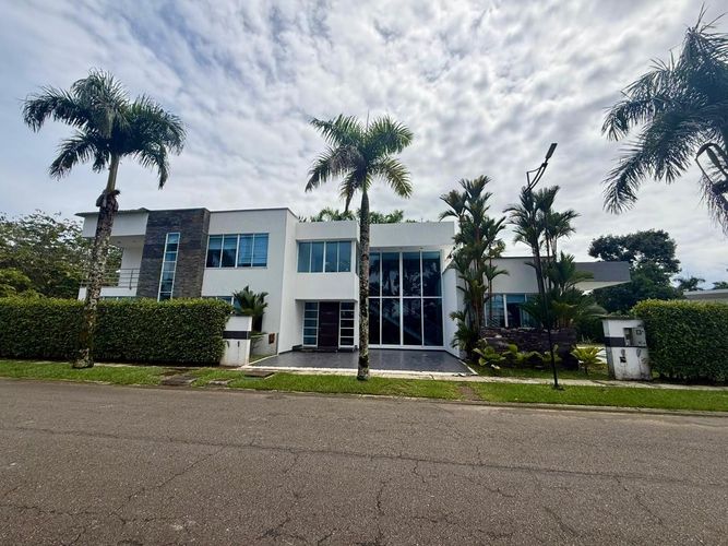 Casa de 7 alcobas en venta en Apiay, Villavicencio, 450 m² · foto 21 de 21