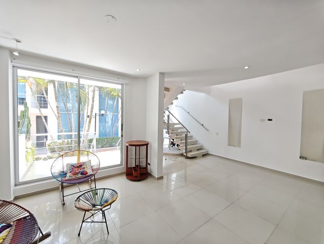 Casa de 3 alcobas en venta en Girardot, Girardot, 127 m² · foto 8 de 24