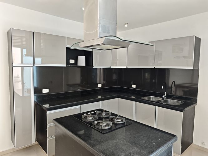 Casa de 3 alcobas en venta en Girardot, Girardot, 127 m² · foto 10 de 24