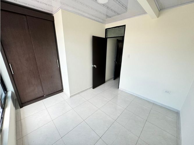 Casa de 7 alcobas en venta en Centro, Armenia, 140 m² · foto 5 de 17